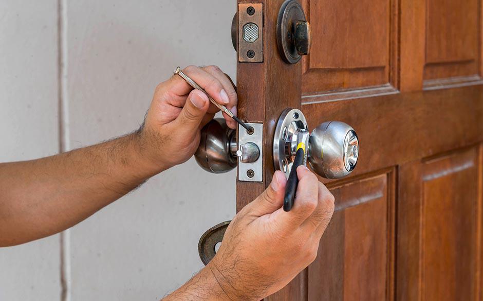 ouvrir une porte fermée à clé Saint-Mandé